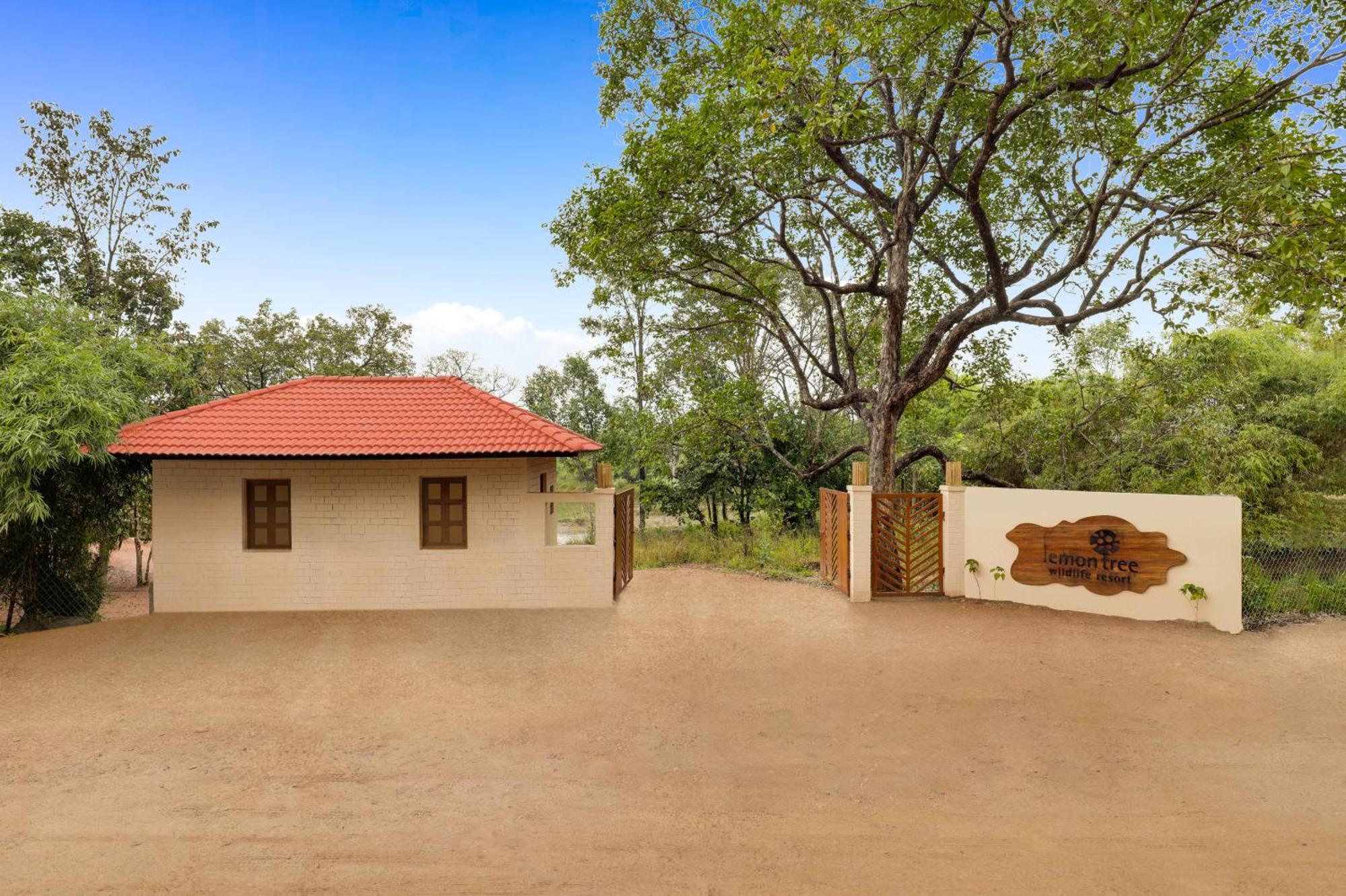 Lemon Tree Wildlife Resort, Kanha Kānha Exterior foto